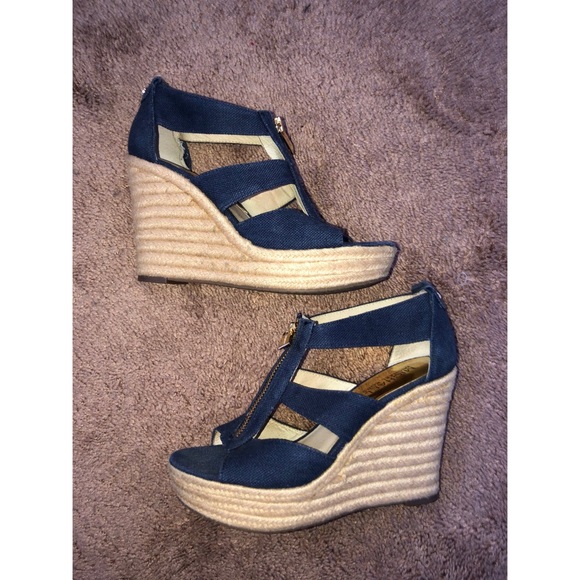 Michael Kors Wedges - Picture 1 of 3